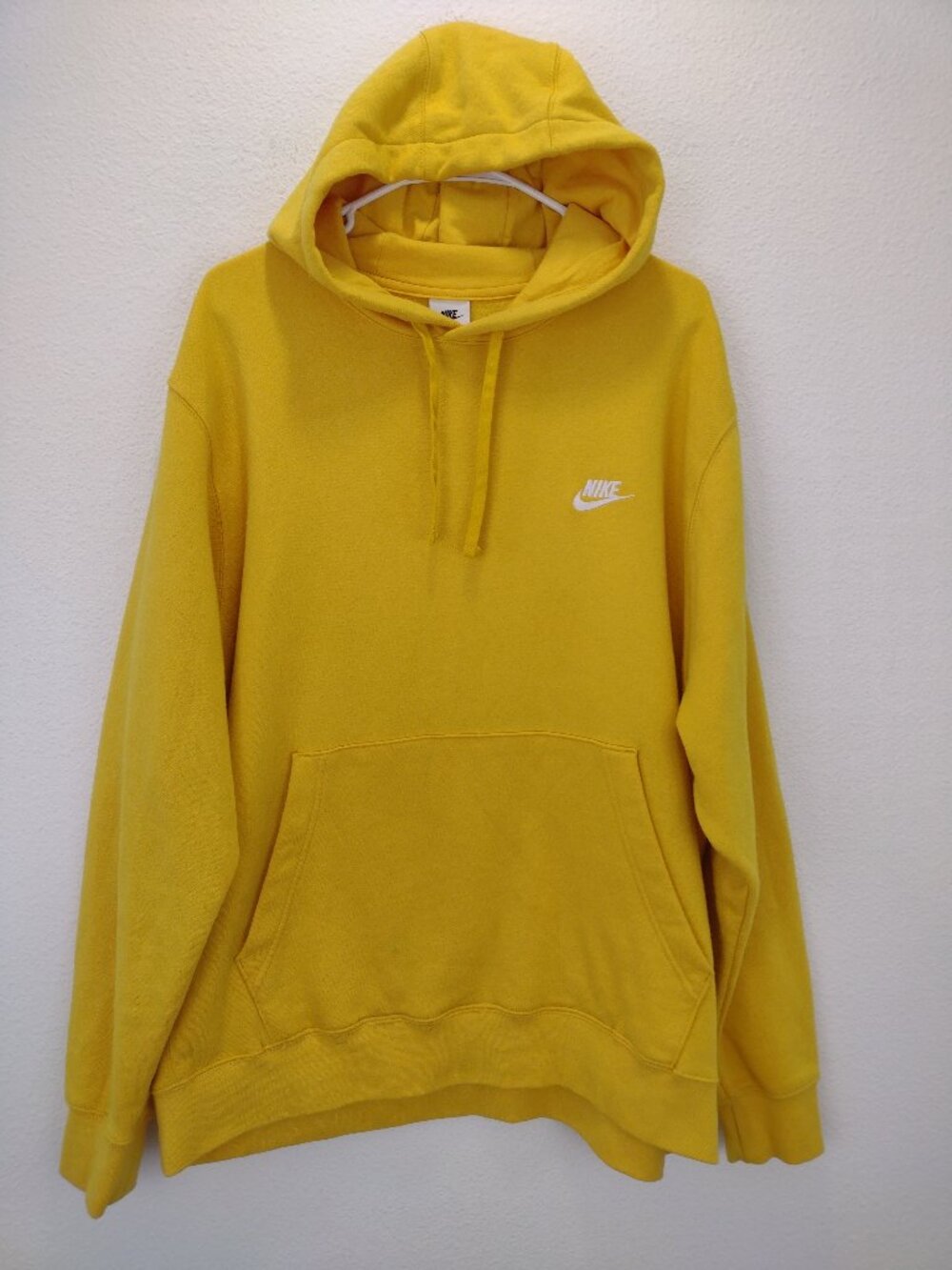 Nike Men's Hoodie Sweatshirt Yellow XXL